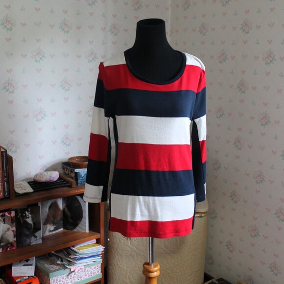 NWT Tommy Hilfiger Red White & Blue Sweater, Small - Picture 1 of 7